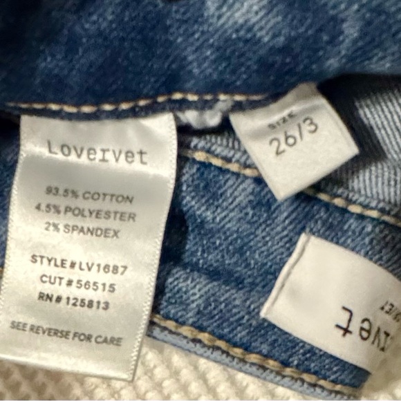 Stylish Light Blue Women's Wide Leg Jeans - Picture 2 of 5